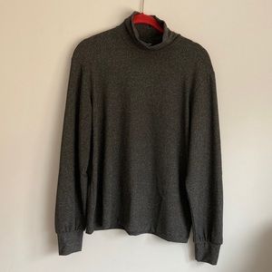 Uniqlo| Gray Mock Turtlenecks Sweater
